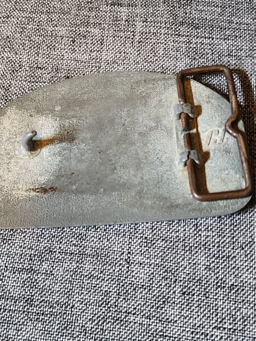 Vintage Raleigh Lights Semi Truck Big Rig Trucker Silver Metal Belt Buckle